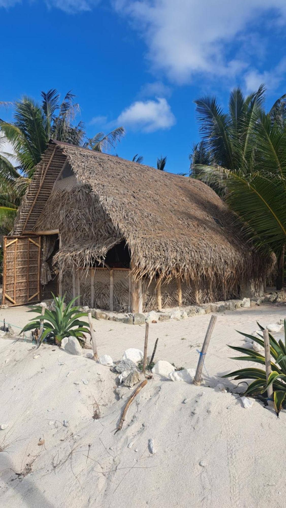 Mahana Tua Lodge Huahine Fare Exterior photo